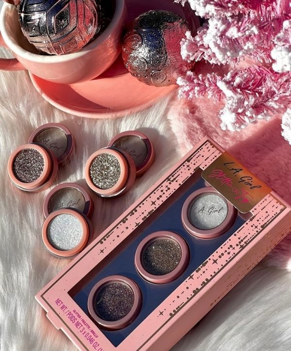 GLITTER ON TOP